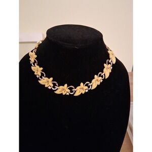 Vintage Necklace Yellow Stone Gold Tone Choker Collar